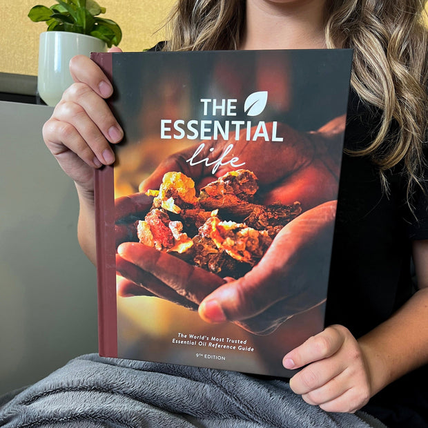 Essential Life Book 9th Edition [Best Essential Oil Usage Guide] - Oil Life